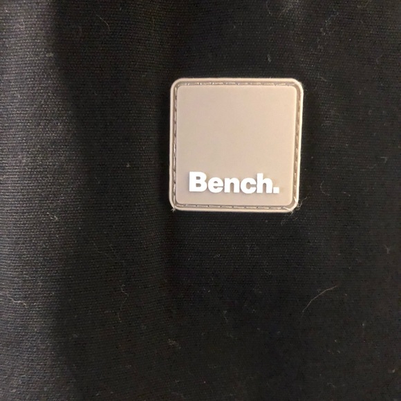 Bench BOMKO1933S Fall/winter jacket. Mens Xl - Picture 6 of 9